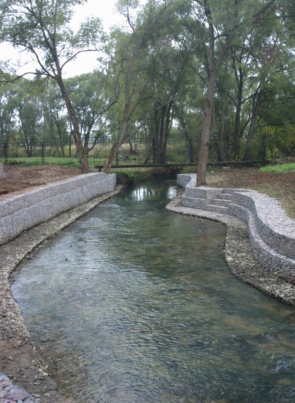 ����\���e�W