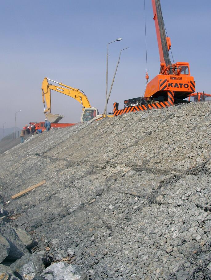 雷諾石籠護(hù)墊