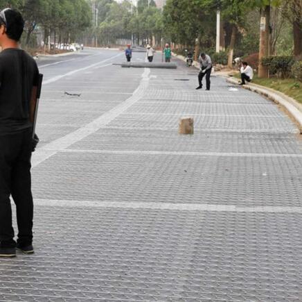 熱鍍鋅加筋石籠網(wǎng)15531868633 熱鍍鋅加筋石籠網(wǎng)15531868633