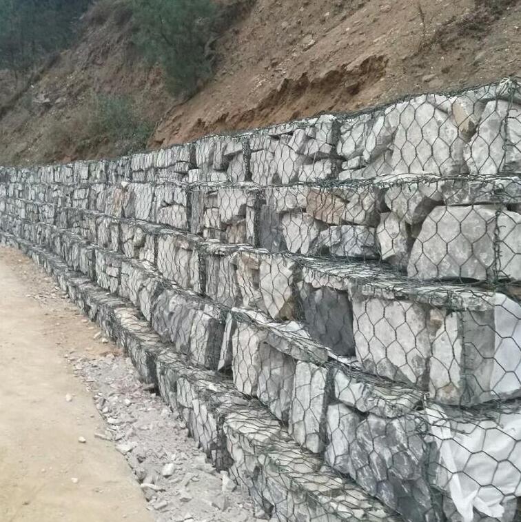 格賓石籠廠家15531868633 格賓石籠廠家15531868633